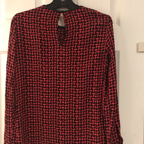 Red Black Zara Woman Blouse Top with faux leather trim cuffs keyhole back small - Picture 4 of 4